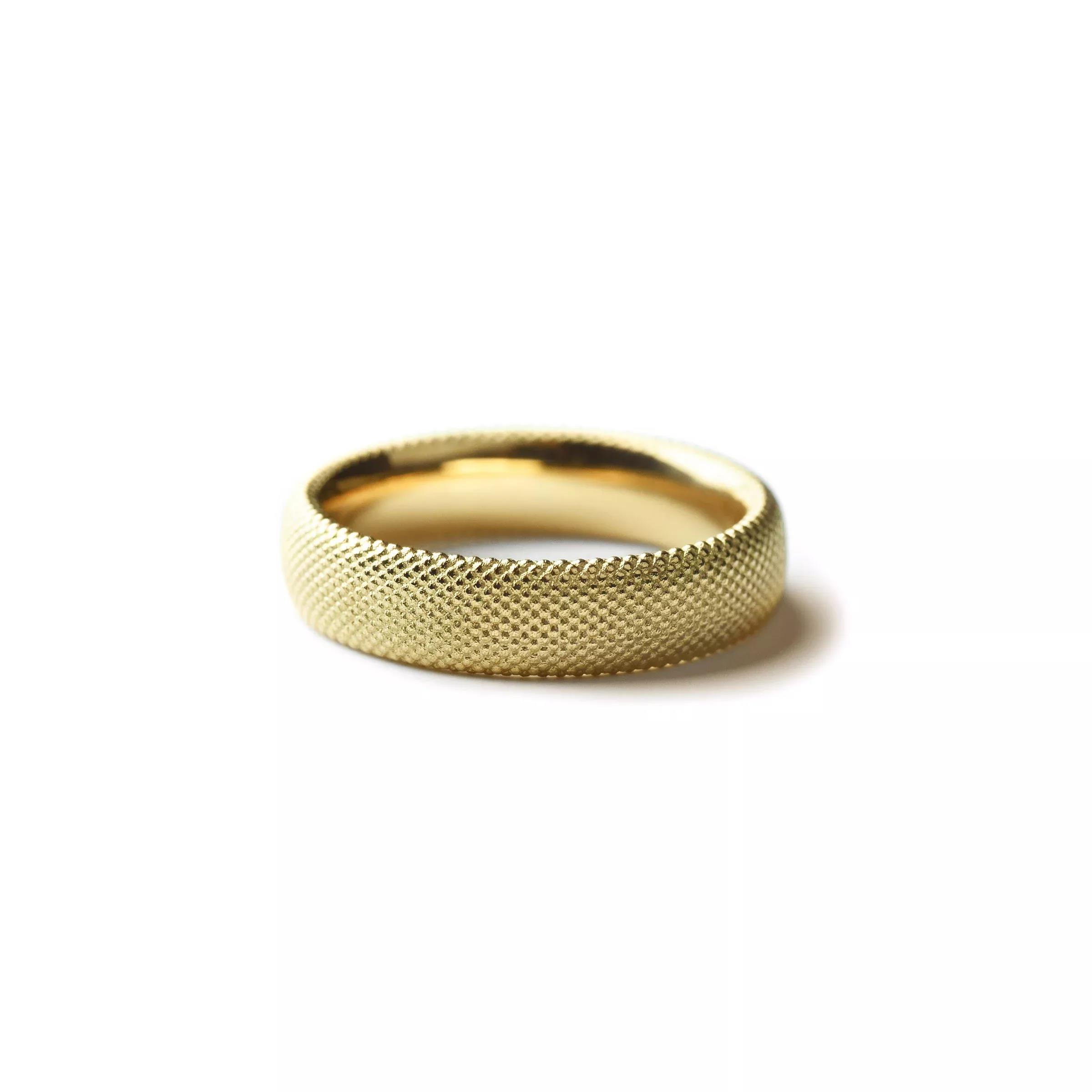 Een 18 krt geelgouden Charlotte ring model globular op maat 55