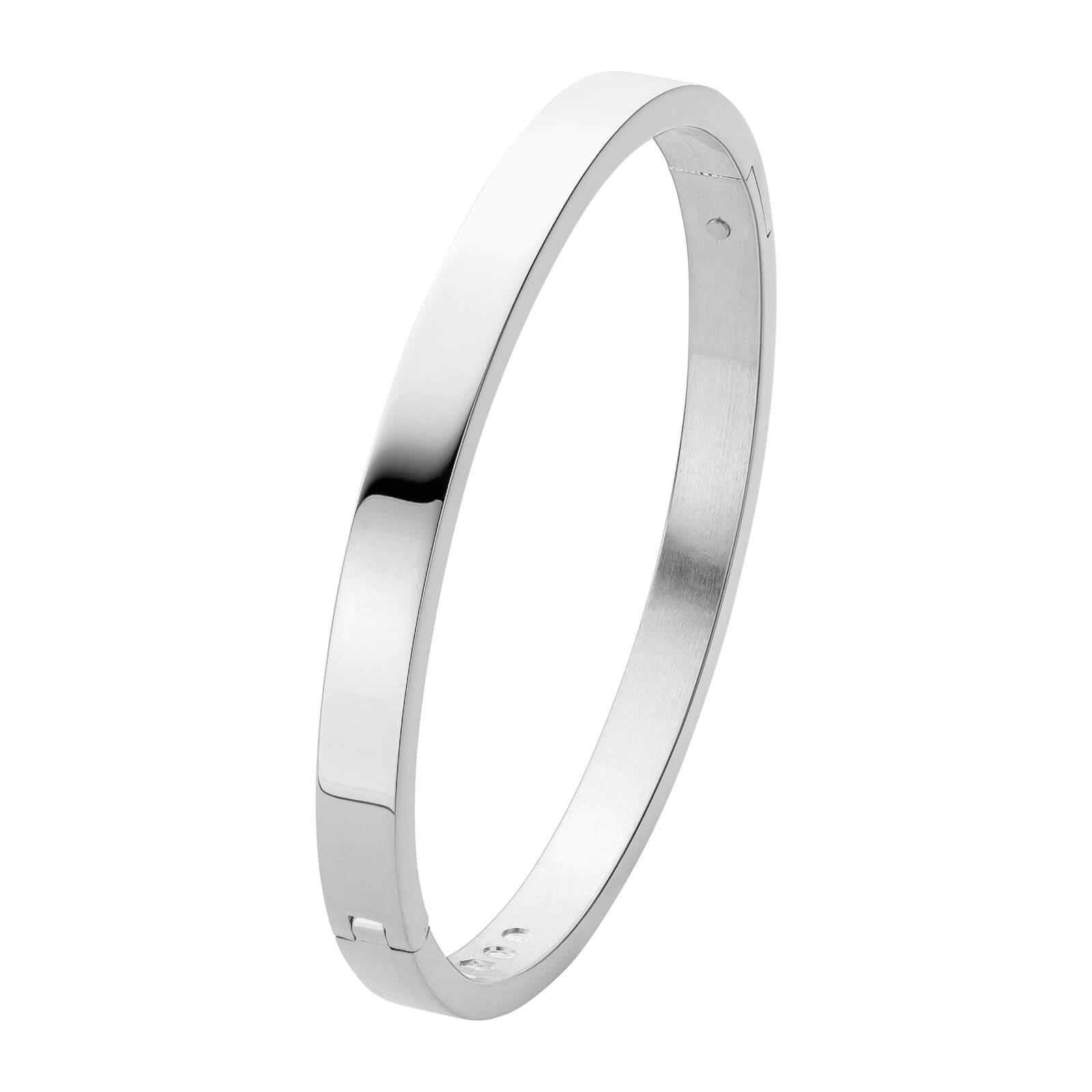 Een zilveren armband van Nol Sieraden