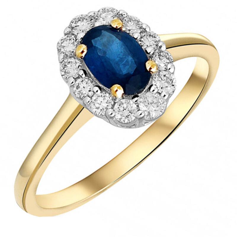 een 14 krt geelgouden ring met een saffier 0.55 crt en daaromheen 12 diamant stenen briljant geslepen totaal 0.25 crt H SI.