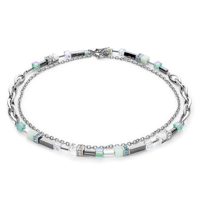 Dit is een collier van het merk Coeur de Lion gemaakt voor dames.