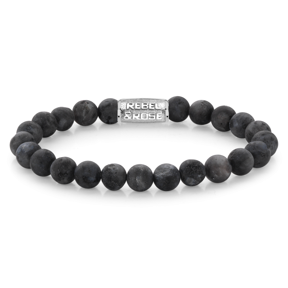 Deze armband is van het merk Rebel & Rose. Het is een herensieraad. De armband is grijs van kleur.