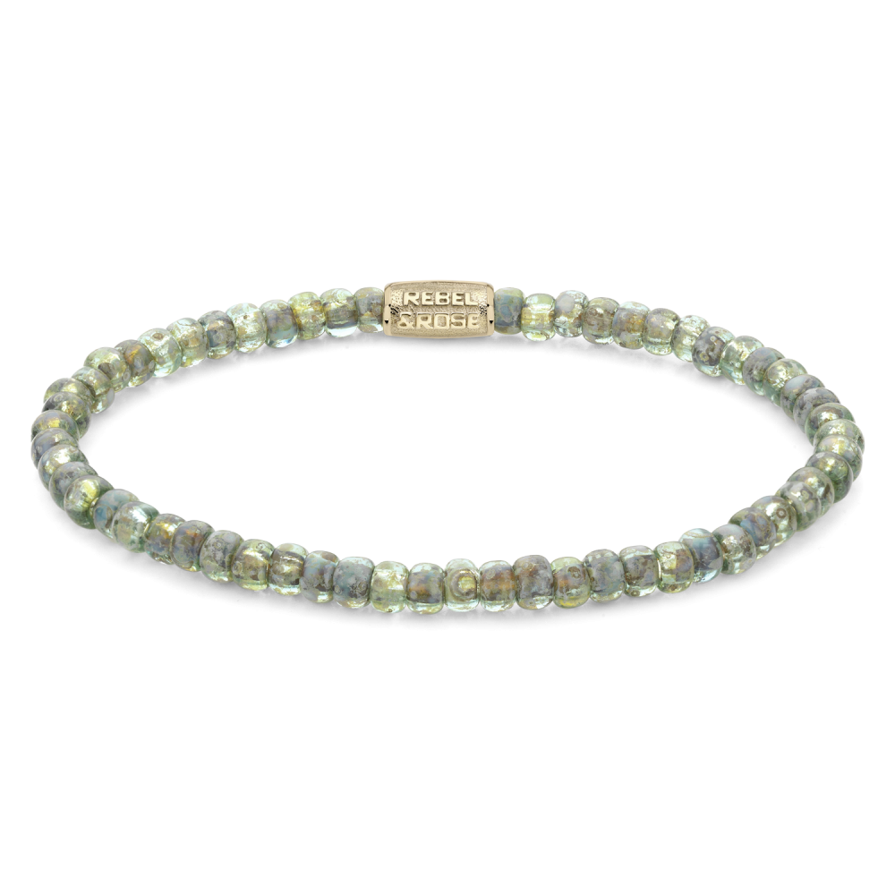 Natuurstenen armband van het merk Rebel & Rose. De armband heeft een hoogwaardige elastische stretch koord, 4mm Howlite White natuurstenen beads en RVS slotje