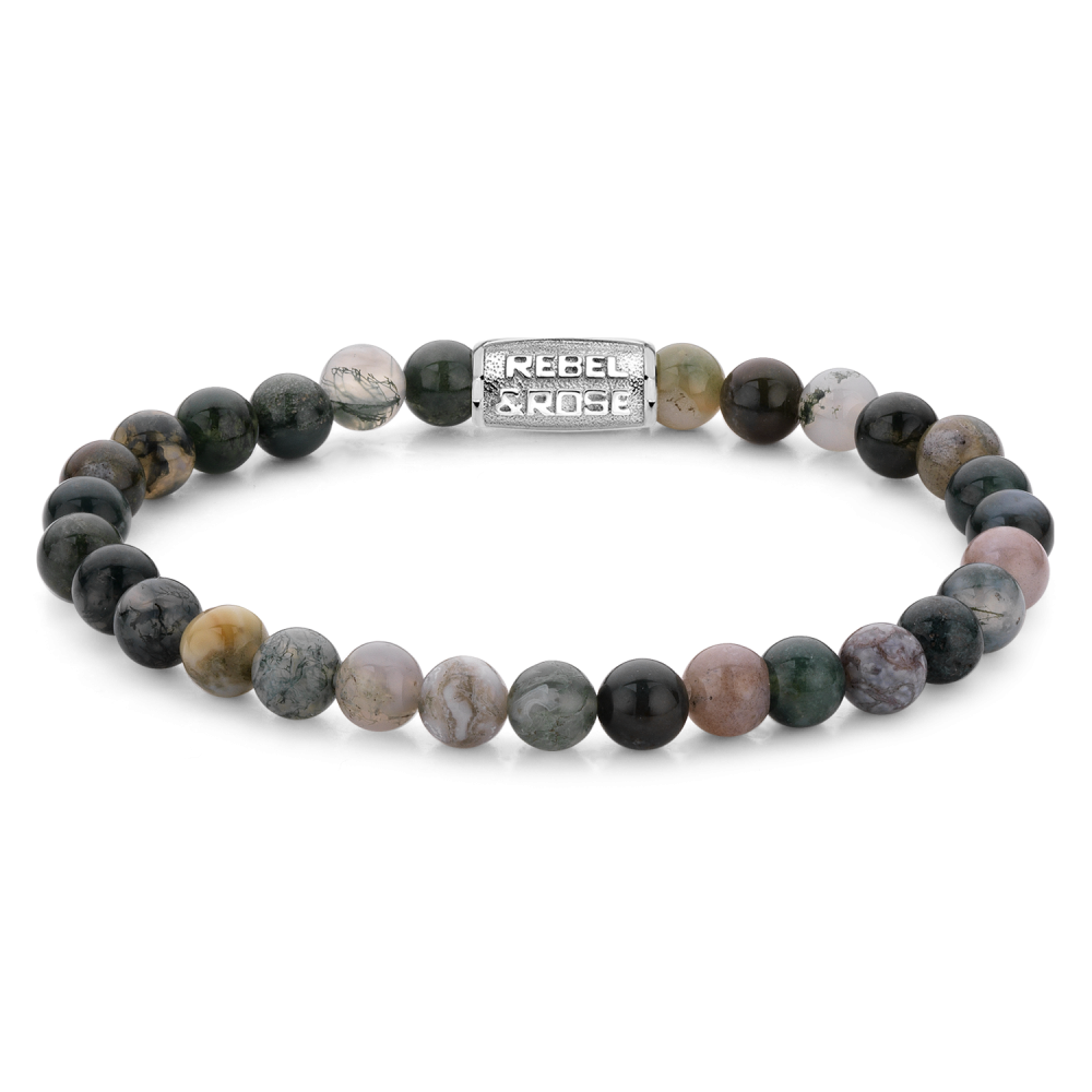 Deze armband is van het merk Rebel & Rose. Het is een damessieraad. De armband is  groen van kleur.