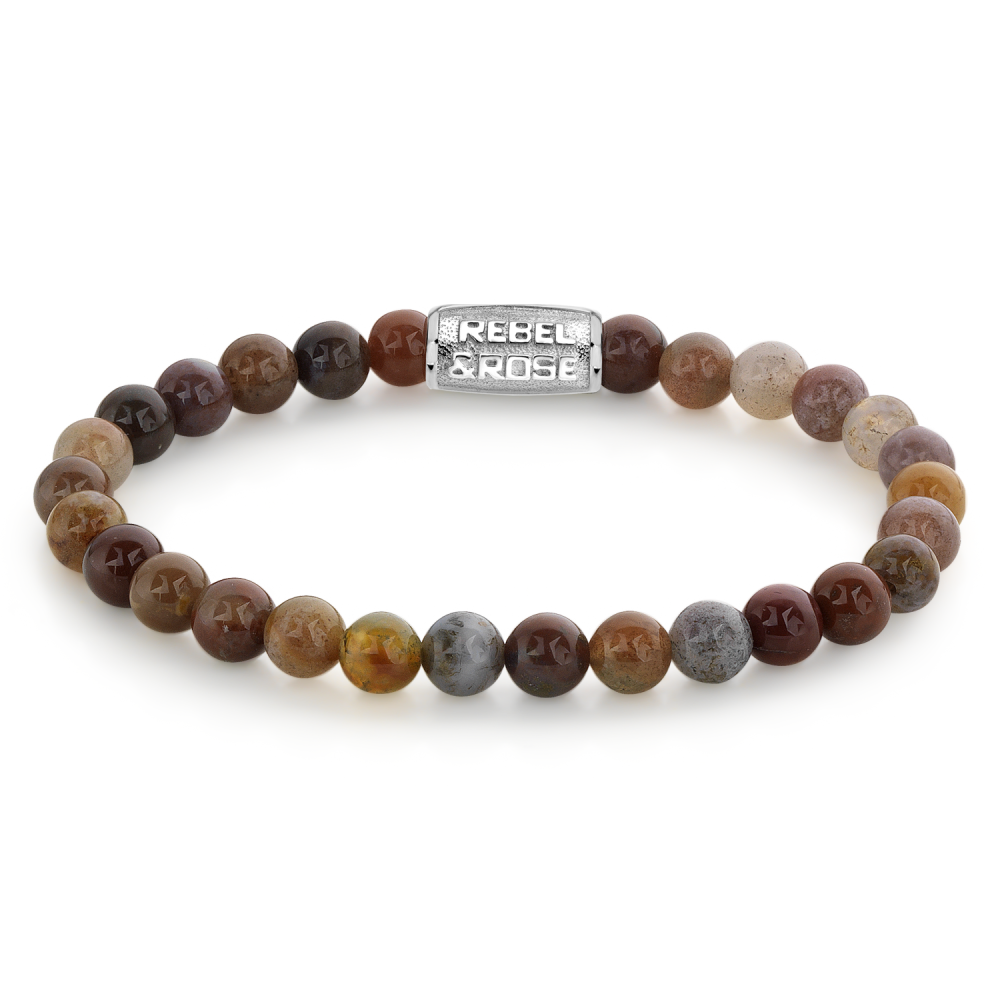 Deze armband is van het merk Rebel & Rose. Het is een unisexsieraad. De armband is bruin van kleur.