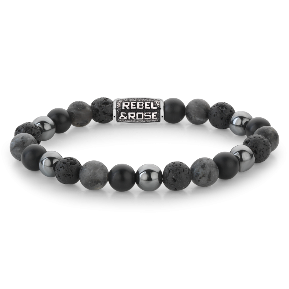 Edelstenen bead armband, handgemaakt van 8mm Onyx, Lava, Larvakiet en Hematiet stenen met een edelstalen sluiting. De Vintage look van de sluiting is met de hand aangebracht. Het Rebel & Rose sieraad is makkelijk te combineren met andere zilveren, leren of kralenarmbanden.