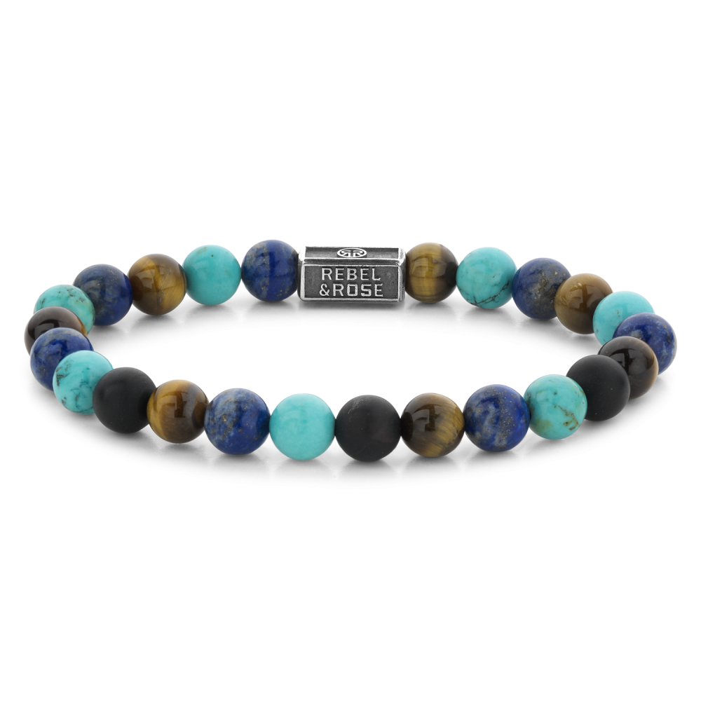 Deze armband is van het merk Rebel & Rose. Het is een herensieraad. De armband is zwart van kleur.