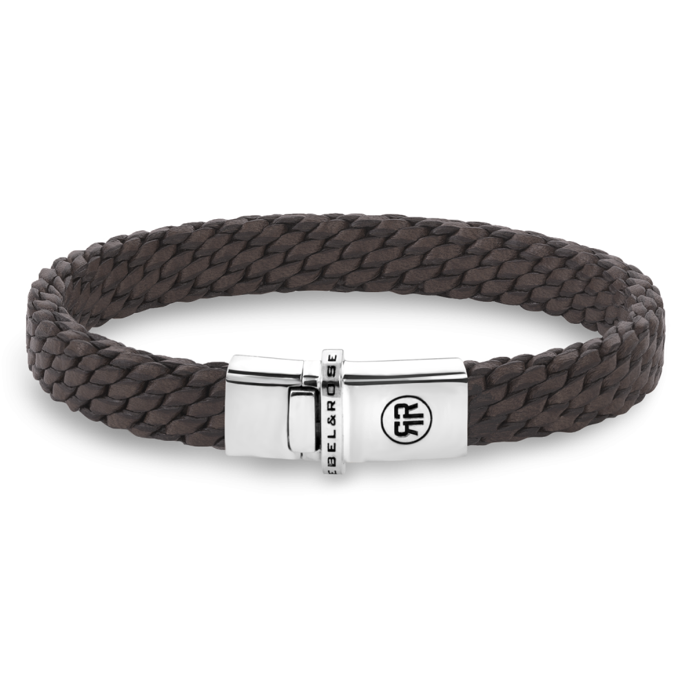 Leren armband van het merk Rebel & Rose. De armband is handmade op Bali met de mooiste leer-soorten en een Sterling Zilveren sluiting (925).