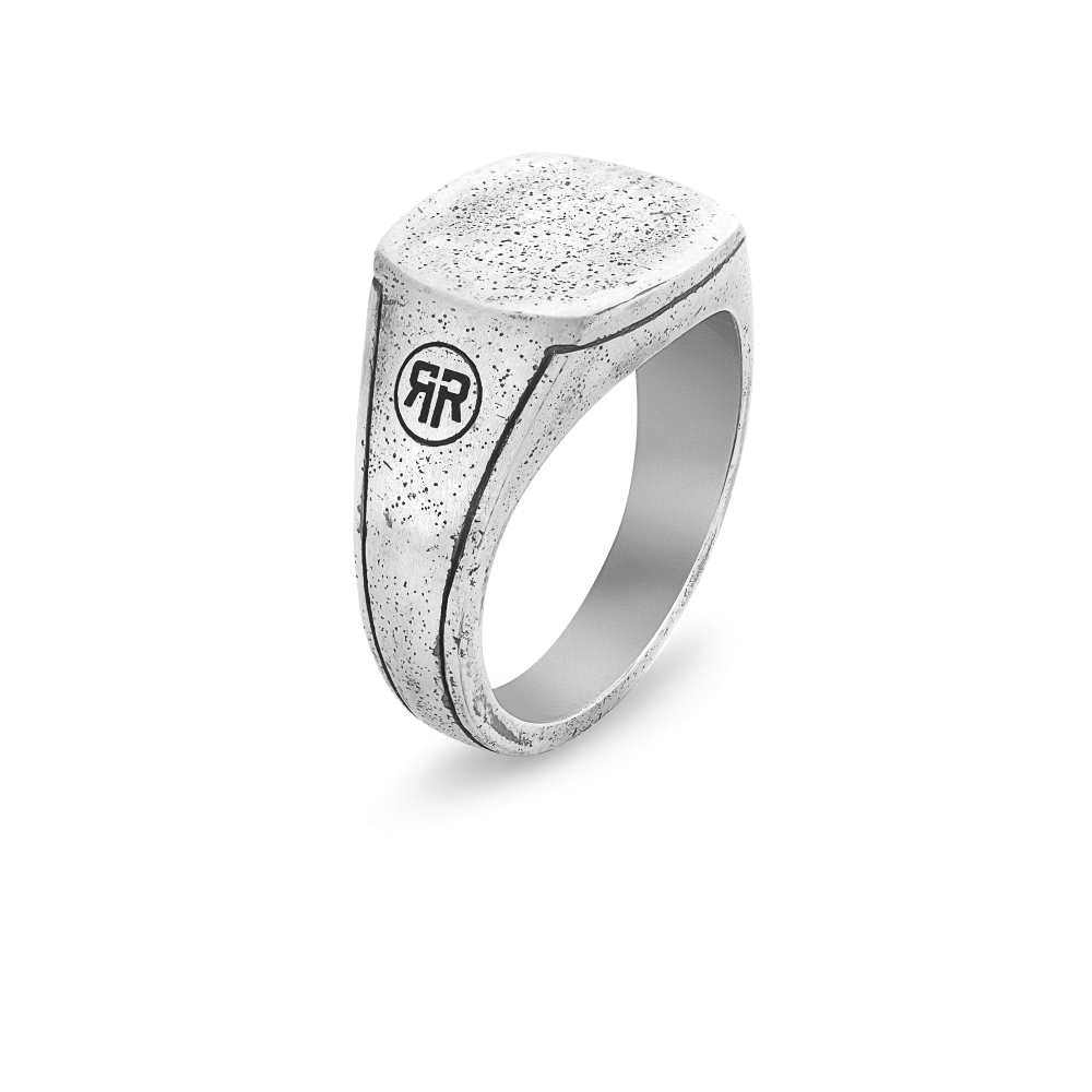 Sterling zilveren ring van het merk Rebel & Rose. De ring is handmade in Bali van het hoogste zilvergehalte (925) Sterling Silver.