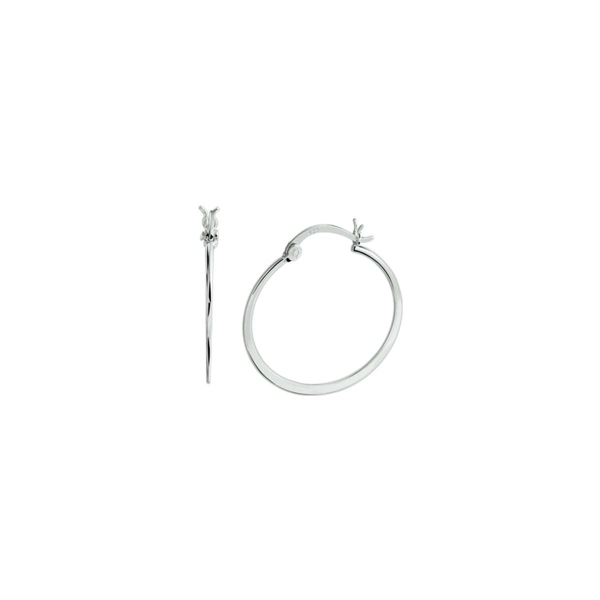 Gerhodineerd 925 zilveren oorringen uitgevoerd met een stevige scharnier sluiting. De oorringen hebben een afmeting van 22.5x0.6mm.