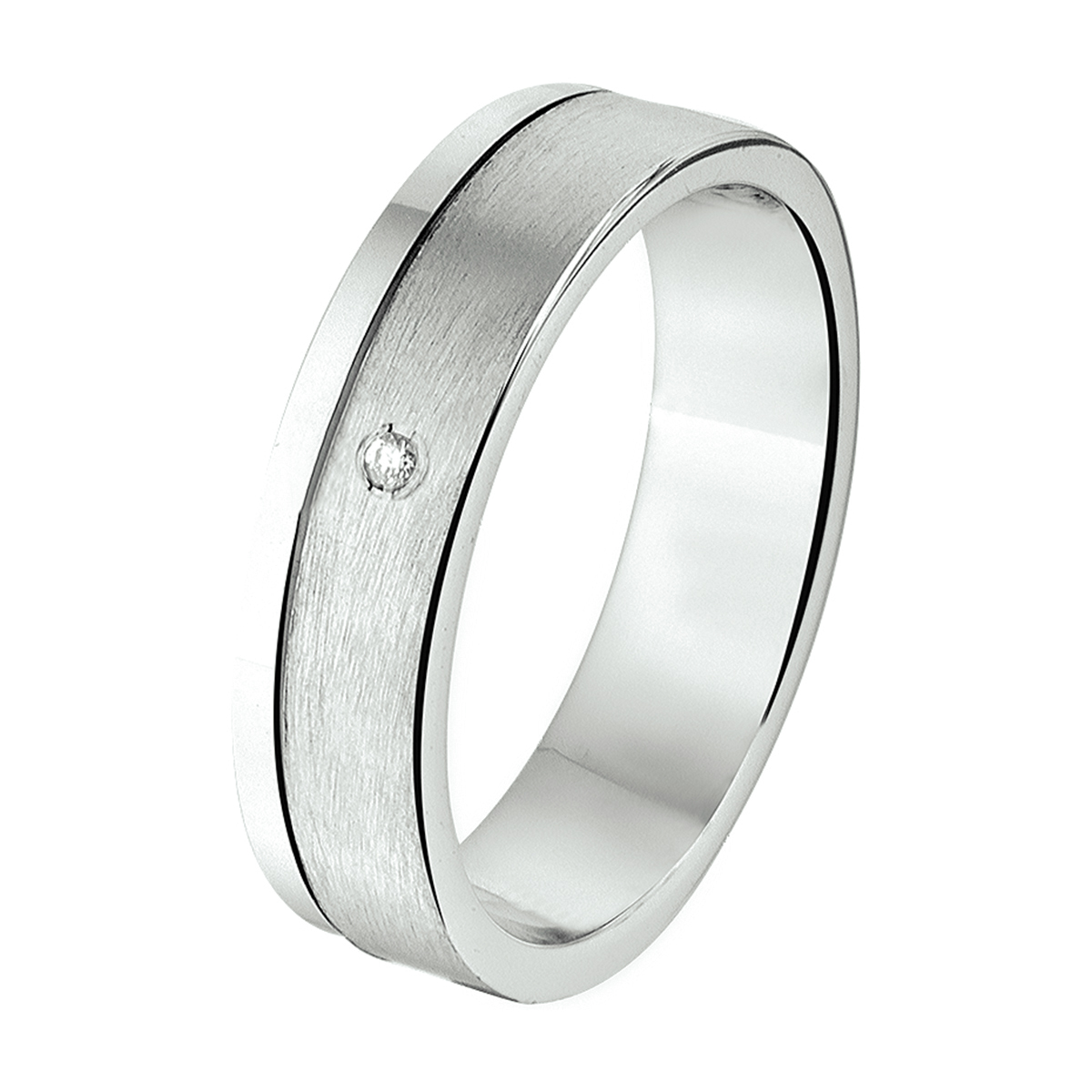 Gerhodineerd zilveren relatiering met diamant. De ring heeft een breedte van 5mm.