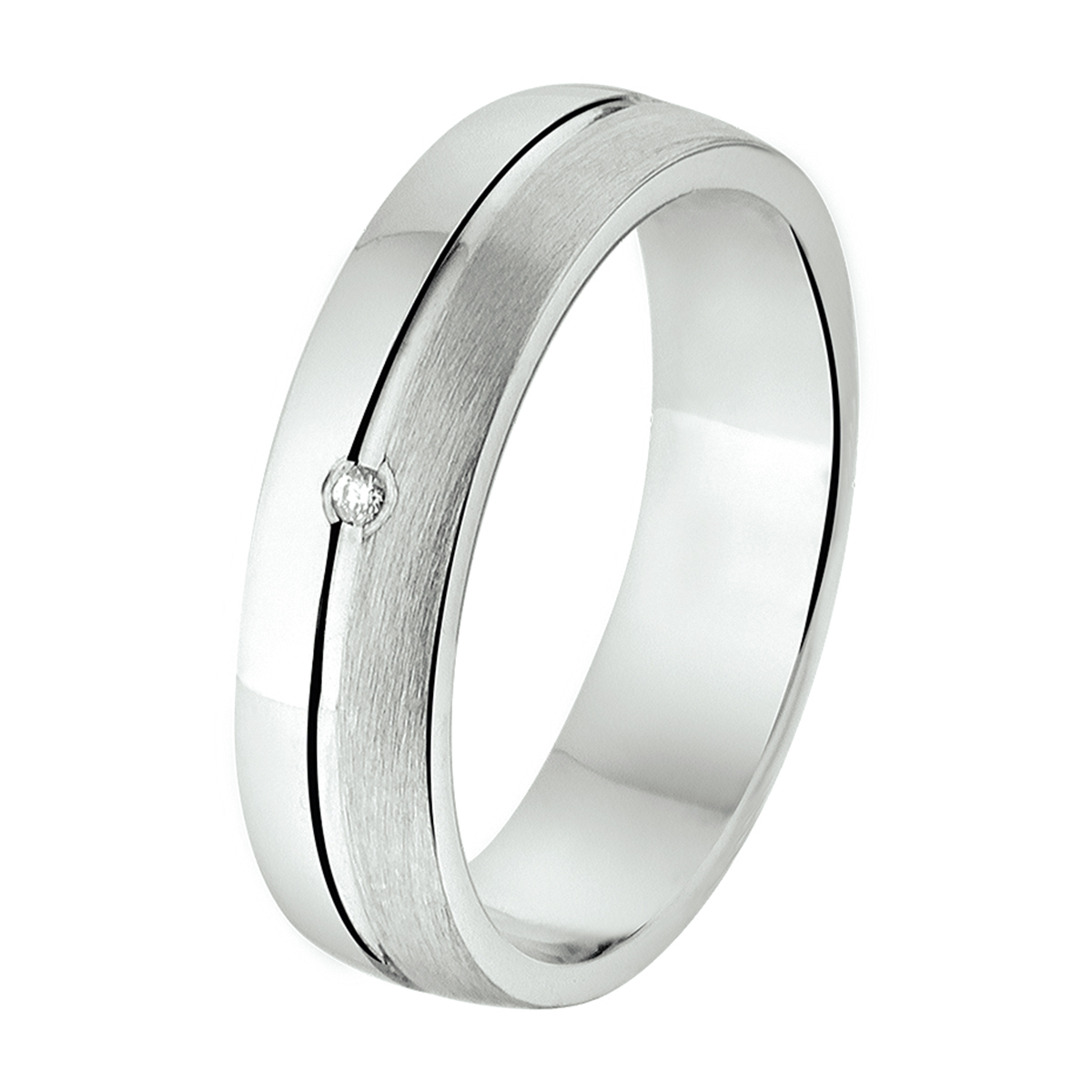 Gerhodineerd zilveren relatiering met diamant. De ring heeft een breedte van 5mm.