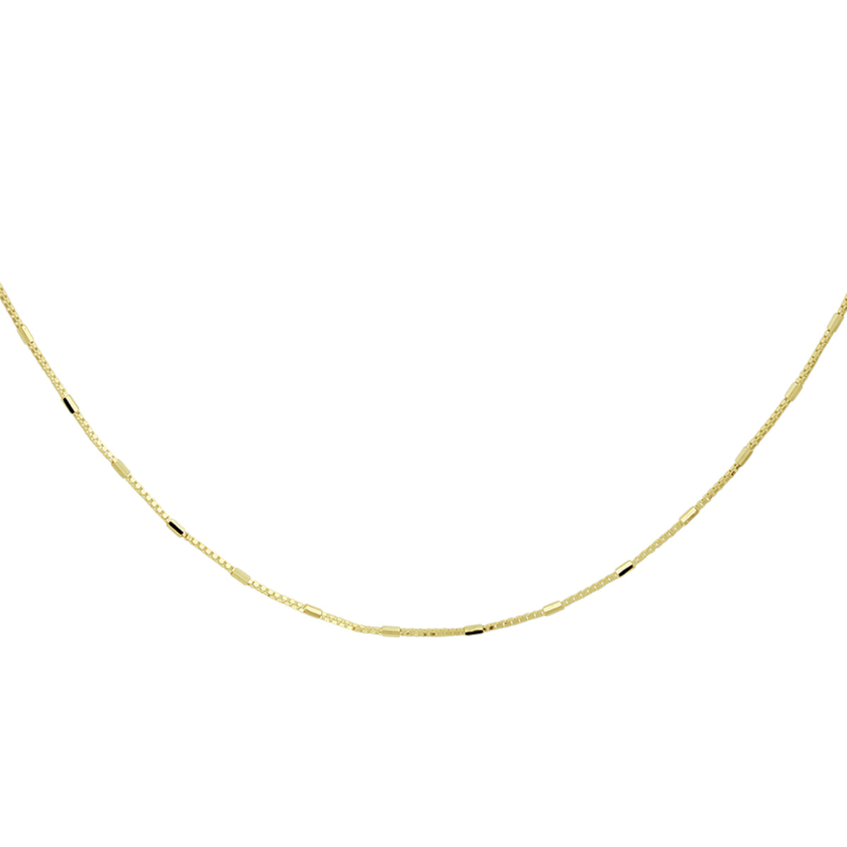 De collier is gemaakt van geelgoud en is goudkleurig. Het is een sieraad voor dames.