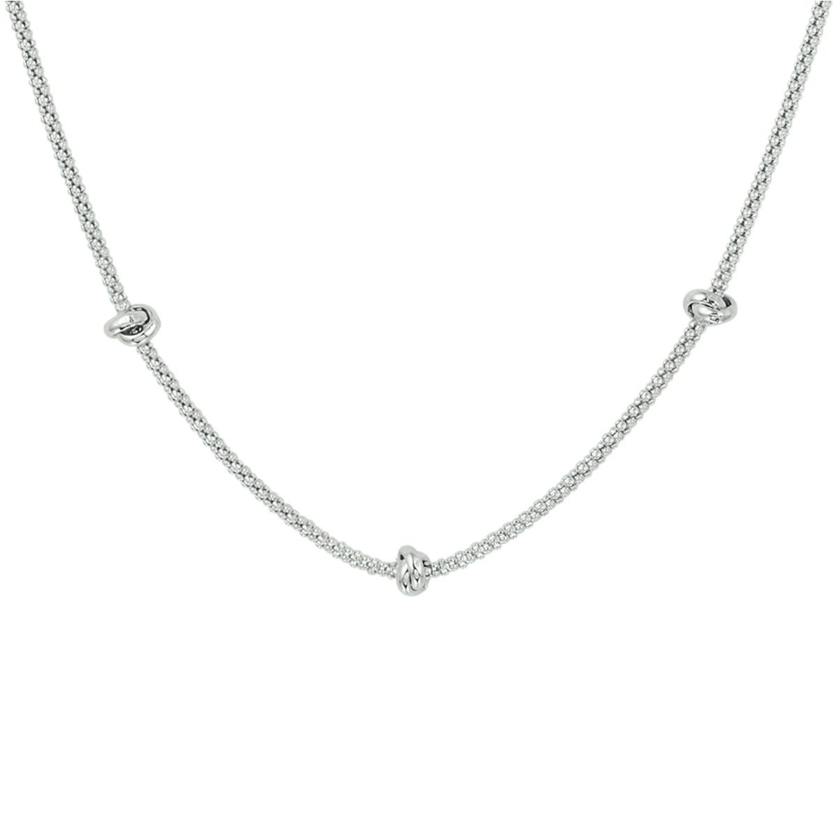 Gerhodineerd 925 zilveren collier uitgevoerd met poli afgewerkte knopen en een stevige karabijn sluiting. Het collier heeft een draaglengte van 41cm met een extensie van 4cm.