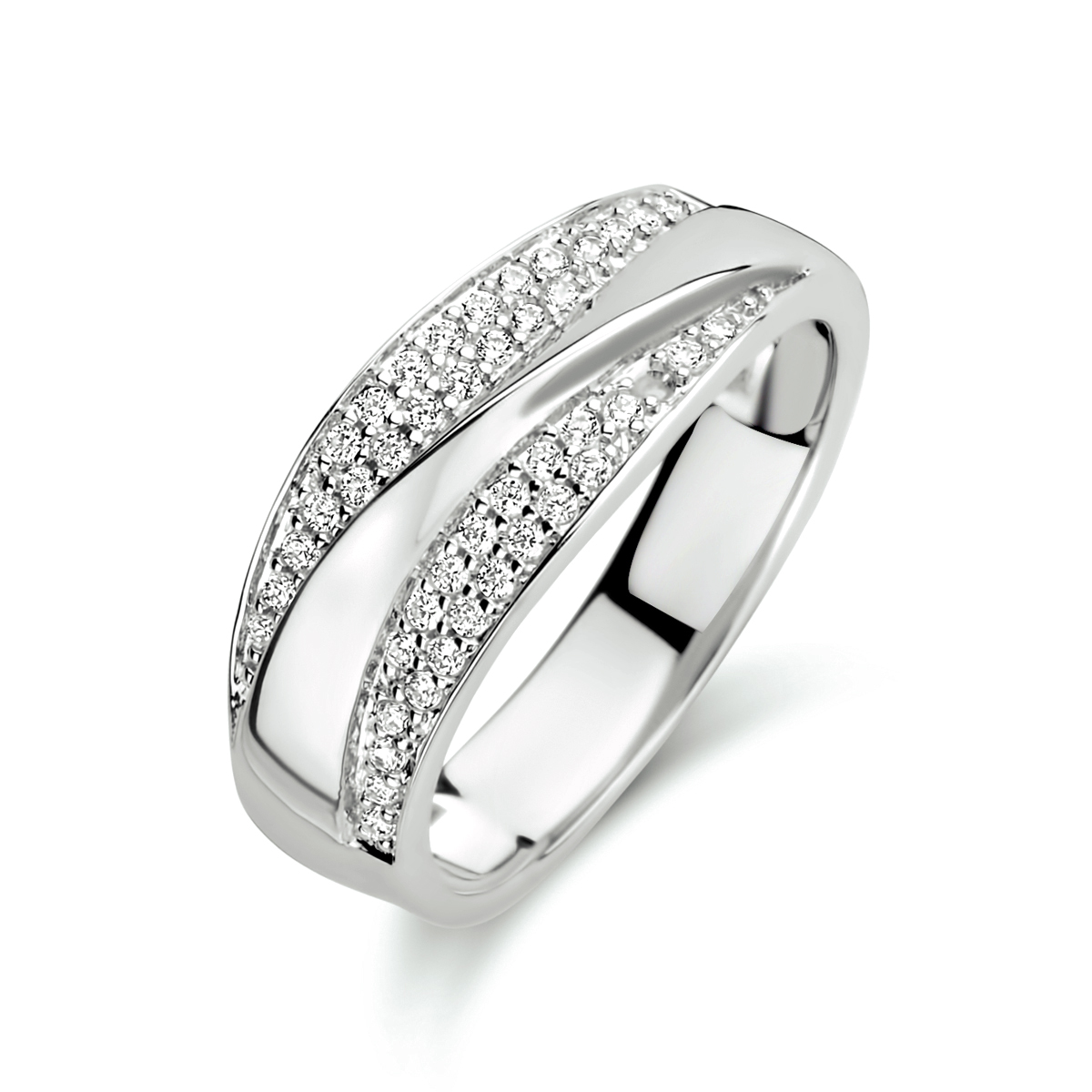 Gerhodineerd 925 zilveren ring uitgevoerd met een schitterend zirkonia vlak. De ring heeft een breedte van 7.5mm.