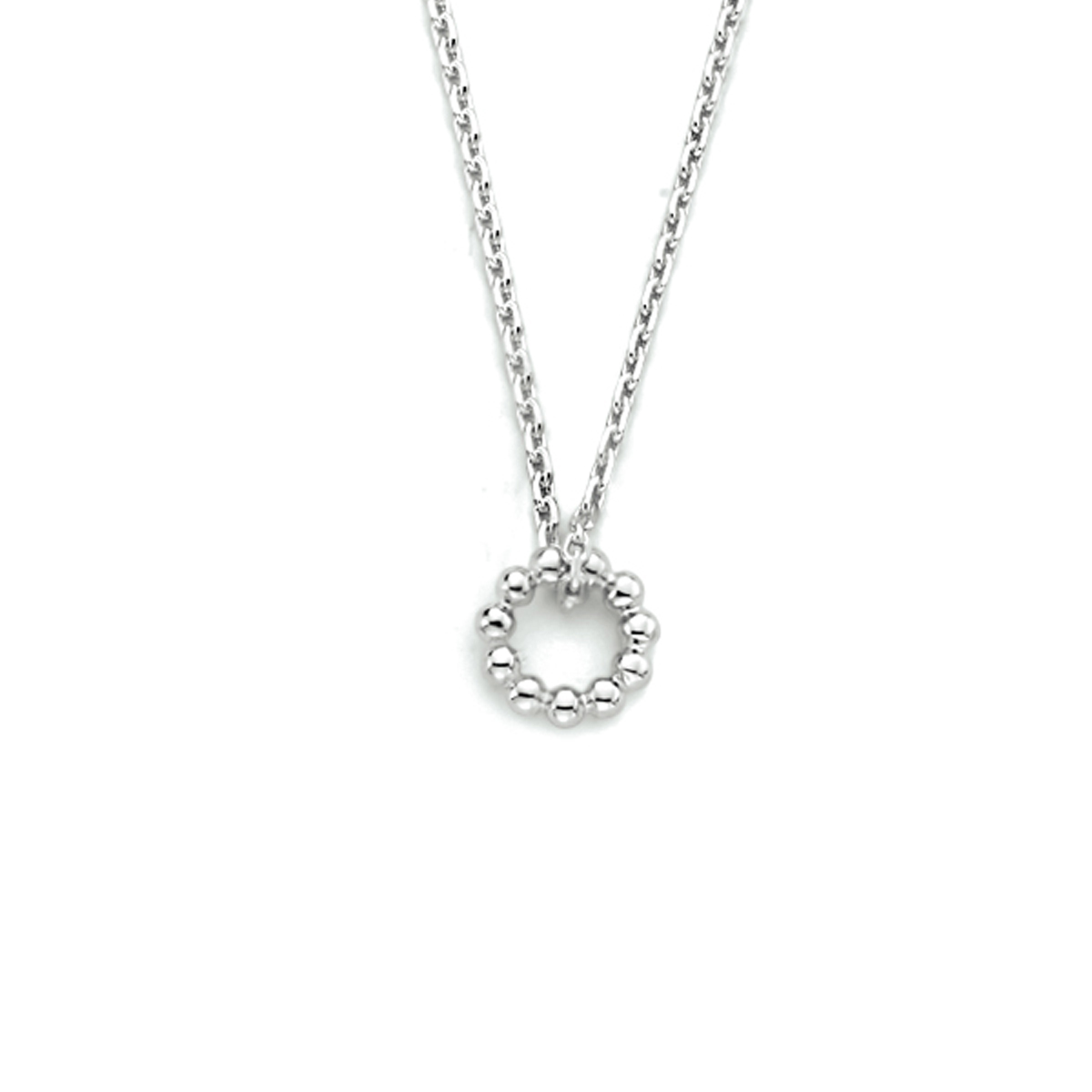 Gerhodineerd 925 zilveren collier uitgevoerd met een ronde hanger. Het collier heeft een draaglengte van 41cm met een extensie van 4cm en een stevige karabijn sluiting. Het hangertje heeft een diameter van 7mm.