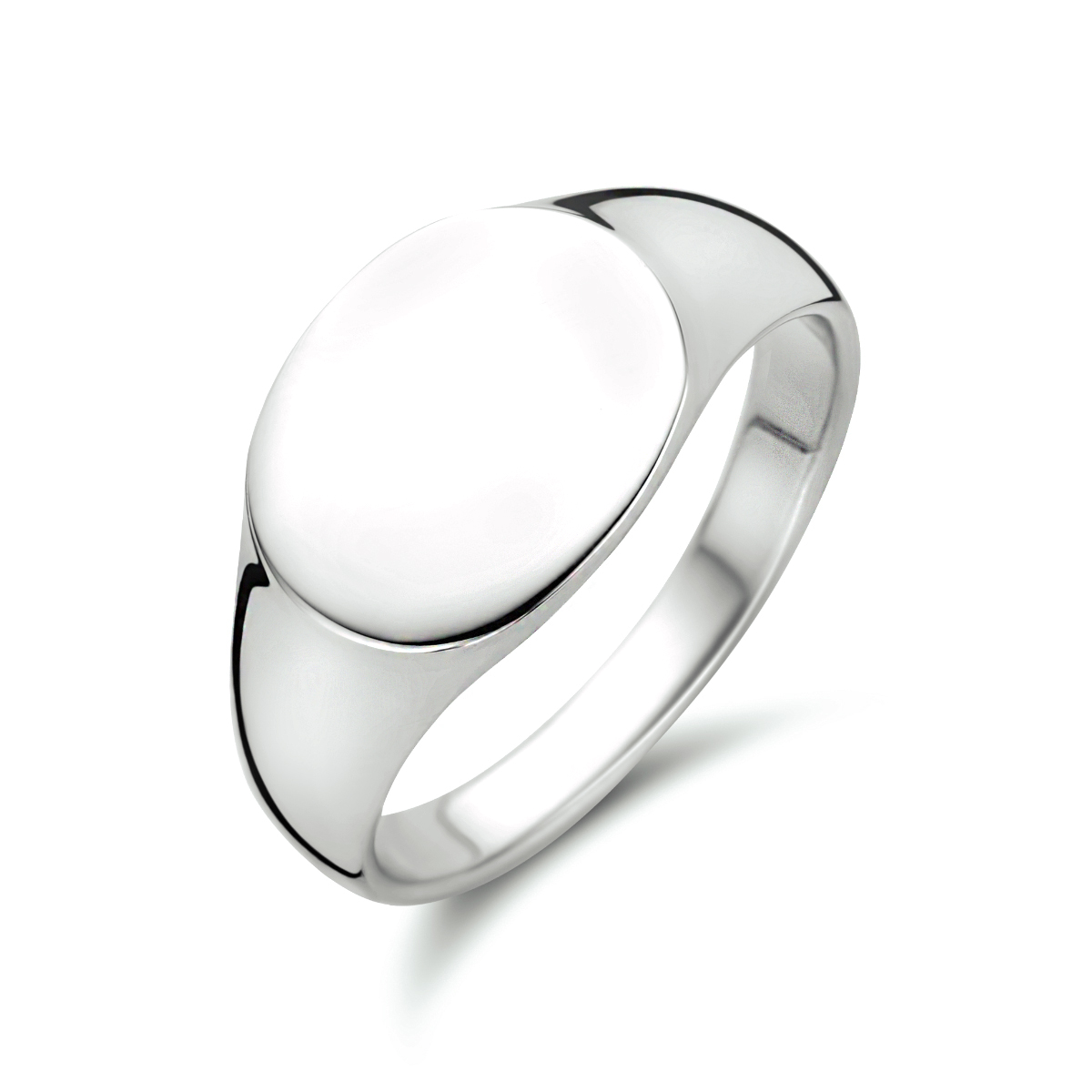 Gerhodineerd 925 zilveren graveerring. De ring heeft een breedte van 9.5mm.