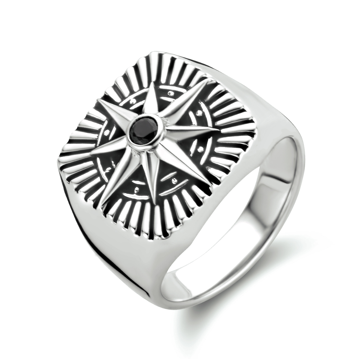 Gerhodineerd 925 zilveren zegelring uitgevoerd met een ster/kompas en een schitterende zwart zirkonia. De ring heeft een breedte van 16.5mm.