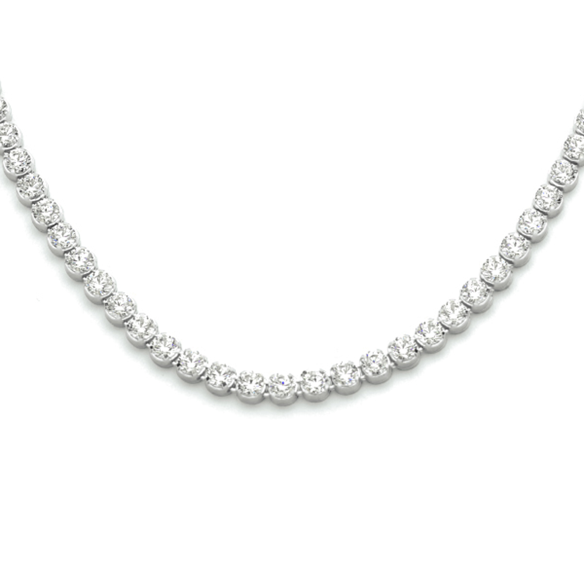 Gerhodineerd 925 zilveren collier uitgevoerd met een schitterende zirkonia rij en een stevige karabijn sluiting. Het collier heeft een breedte van 3mm en een draaglengte van 42cm met een extensie van 3cm.