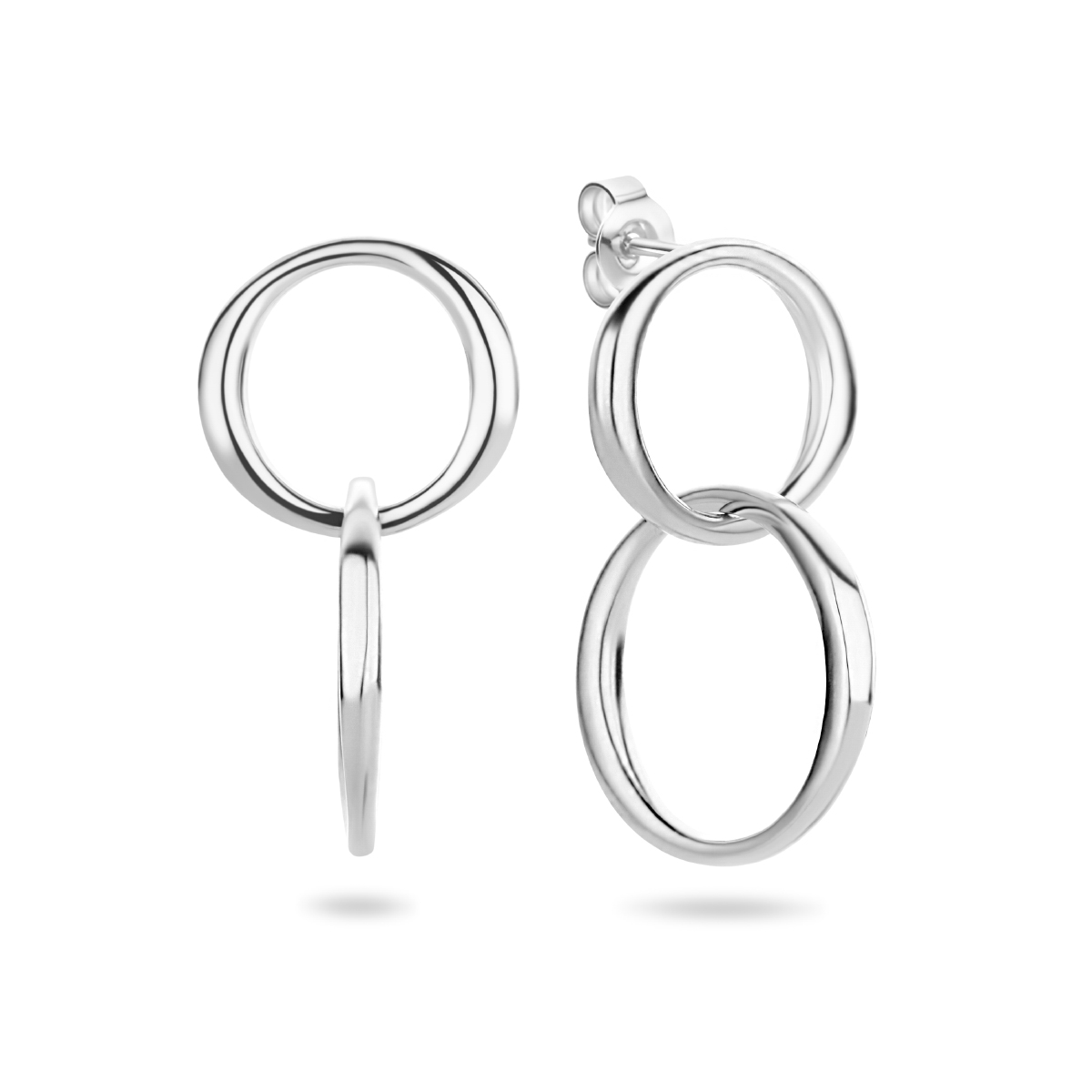 Gerhodineerd 925 zilveren oorhangers uitgevoerd met twee rondjes. De oorhangers hebben een totale hoogte van 22mm.