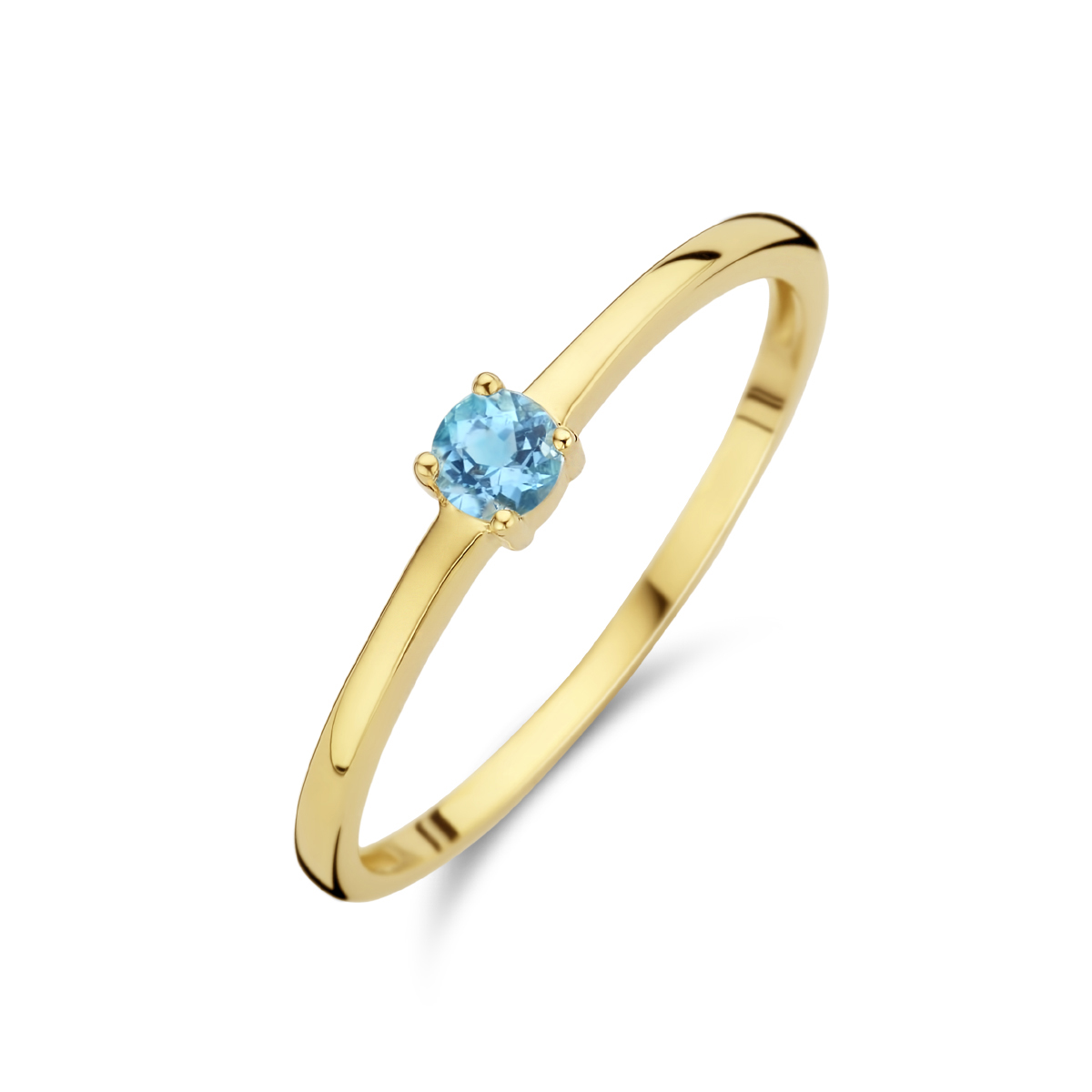 14k Geelgouden ring uitgevoerd met een schitterende blauw topaas. De ring heeft een breedte van 3mm. De topaas heeft een steengewicht van 0.15ct.