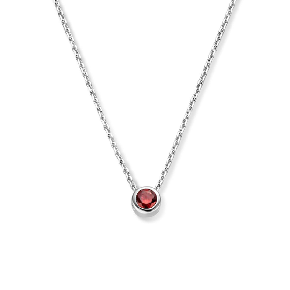 Gerhodineerd 925 zilveren collier uitgevoerd met een schitterende zirkonia granaat. Het collier heeft een draaglengte van 41cm met 4cm extensie. De schakelbreedte is 1.1mm.