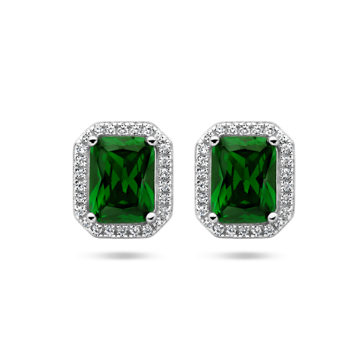 Gerhodineerd 925 zilveren oorknoppen met groen zirkonia. De oorknoppen hebben een afmeting van 11x9.5mm.