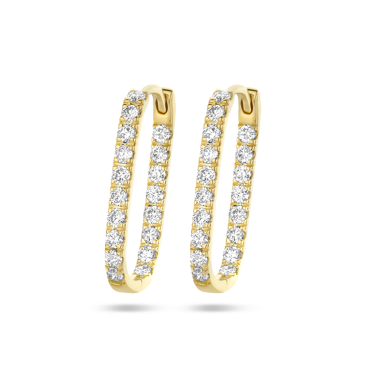 14k Geelgouden klapoorringen uitgevoerd met schitterende diamanten. De klapoorringen hebben een hoogte van 15.5mm.