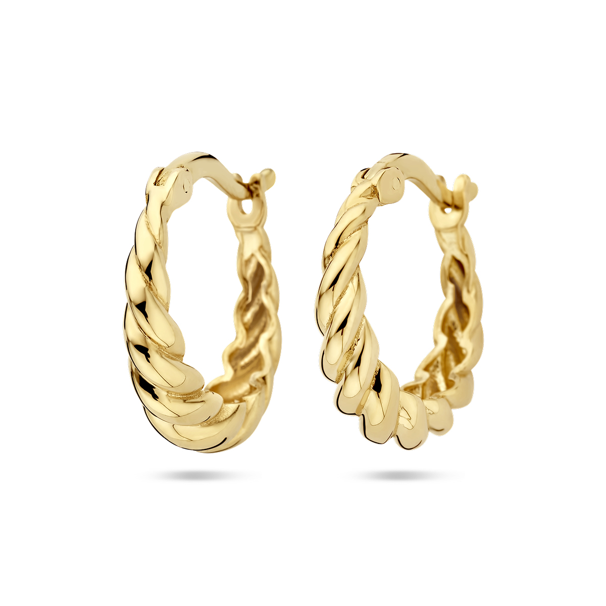 14k Geelgouden oorringen. De oorringen hebben een diameter van 15.5mm.