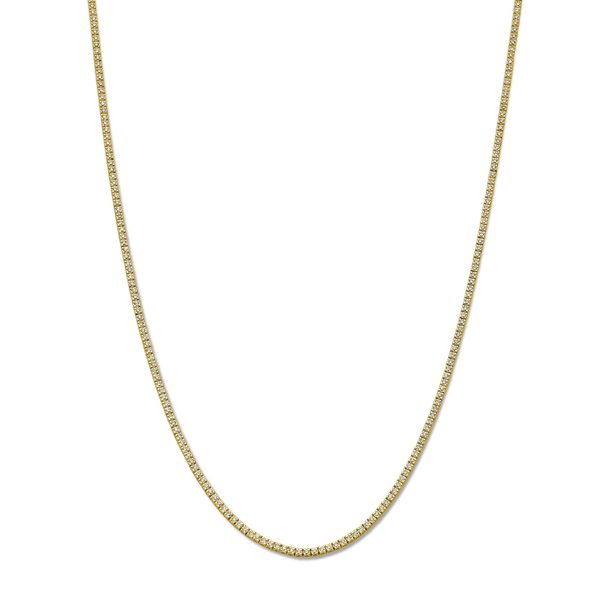 14k Geelgouden tenniscollier uitgevoerd met lab grown diamanten. Het tenniscollier heeft een draaglengte van 42cm en een schakelbreedte van 2.2mm. Het diamantgewicht is 3.00ct. Lab grown diamanten zijn diamanten die ontstaan in een laboratorium. Onder extreem hoge druk en temperatuur wordt het natuurlijk ontstaansproces nagebootst met als eindresultaat een diamant met dezelfde chemische eigenschappen maar met een andere oorsprong.