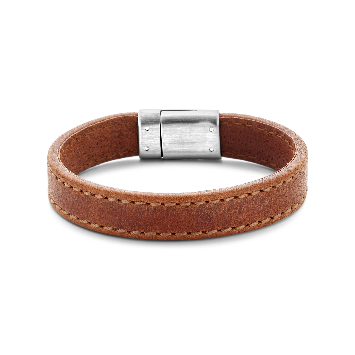 Bruin leren armband uitgevoerd met een stalen magneetsluiting. De armband heeft een breedte van 12.5mm.