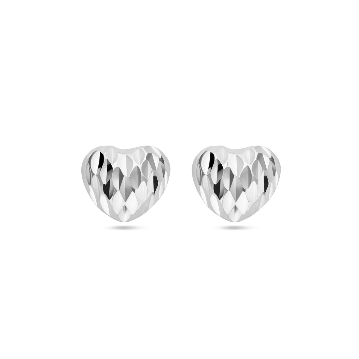 Gerhodineerd 925 zilveren oorknoppen uitgevoerd in de vorm van een hart. De oorknoppen hebben een afmeting van 10.5x12mm.