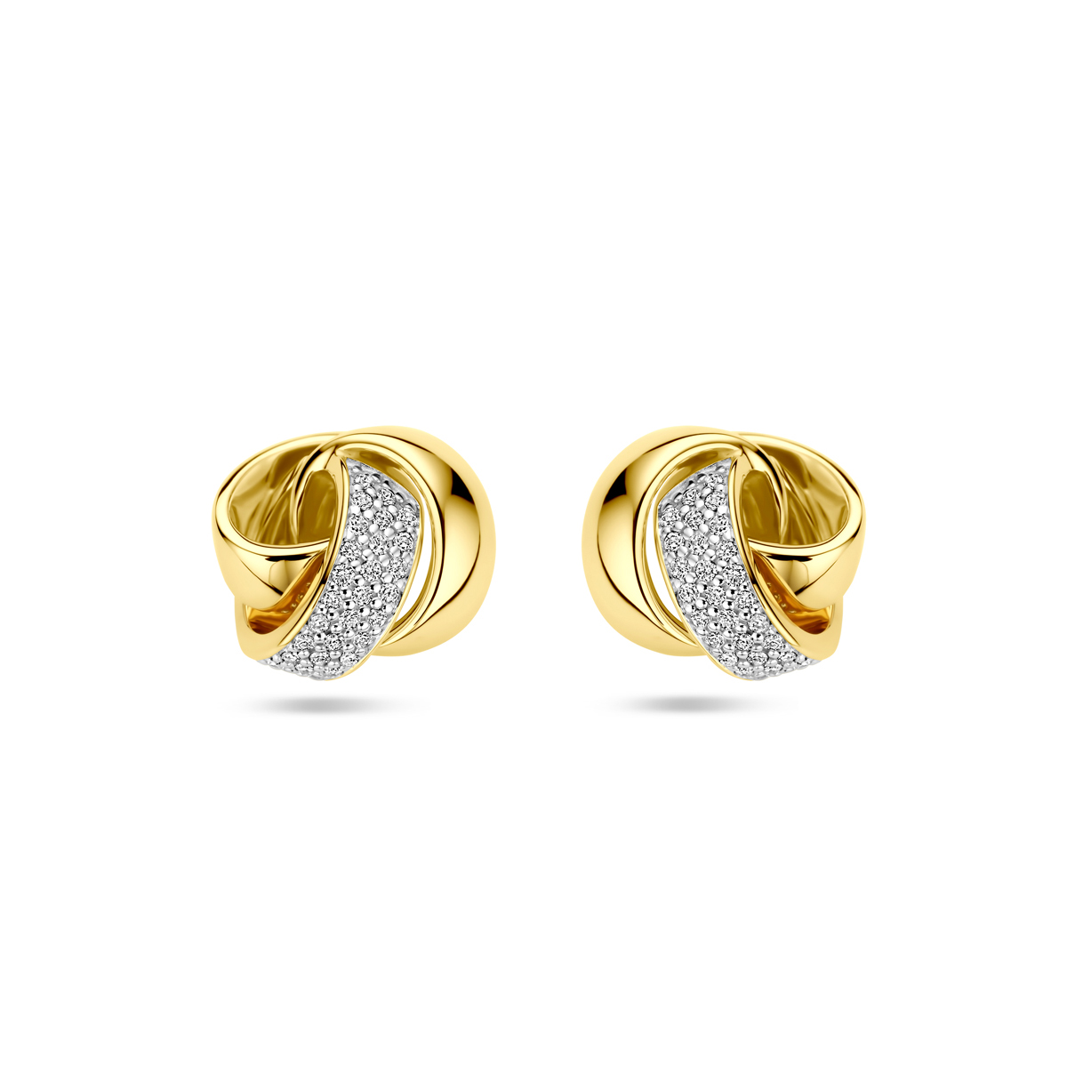 14k Geelgouden oorknoppen uitgevoerd met diamant. De oorknoppen hebben een afmeting van 10.5x11.5mm.