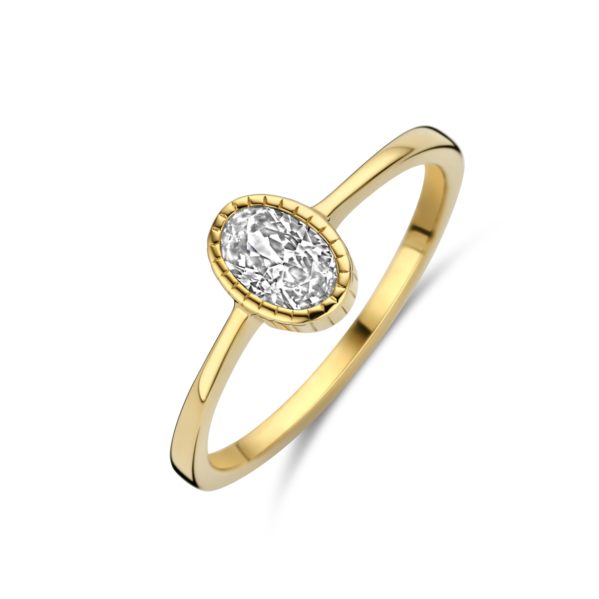 14k Geelgouden ring uitgevoerd met zirkonia. De ring heeft een breedte van 7mm.
