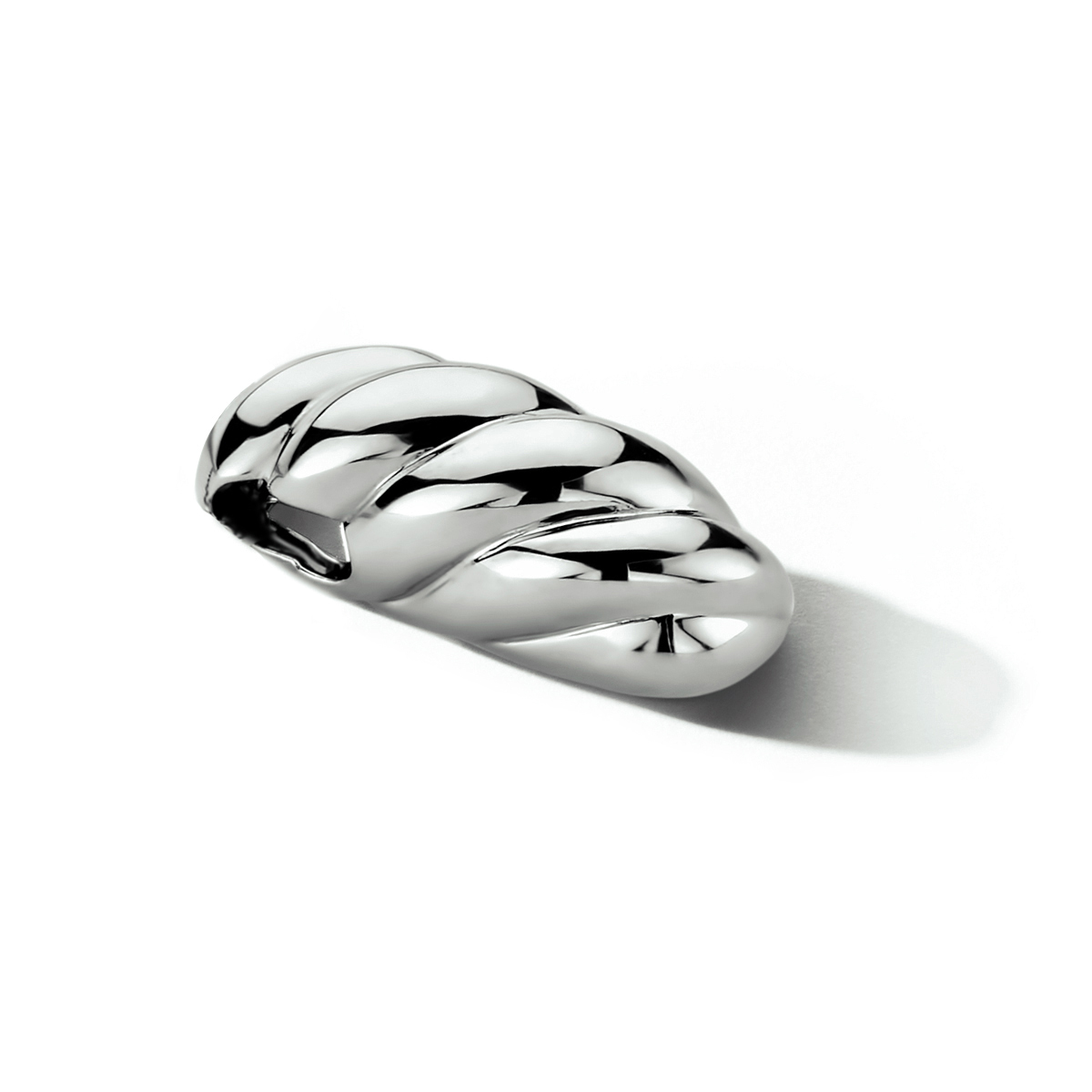 Gerhodineerd 925 zilveren hanger. De hanger heeft een afmeting van 16,5x6mm.