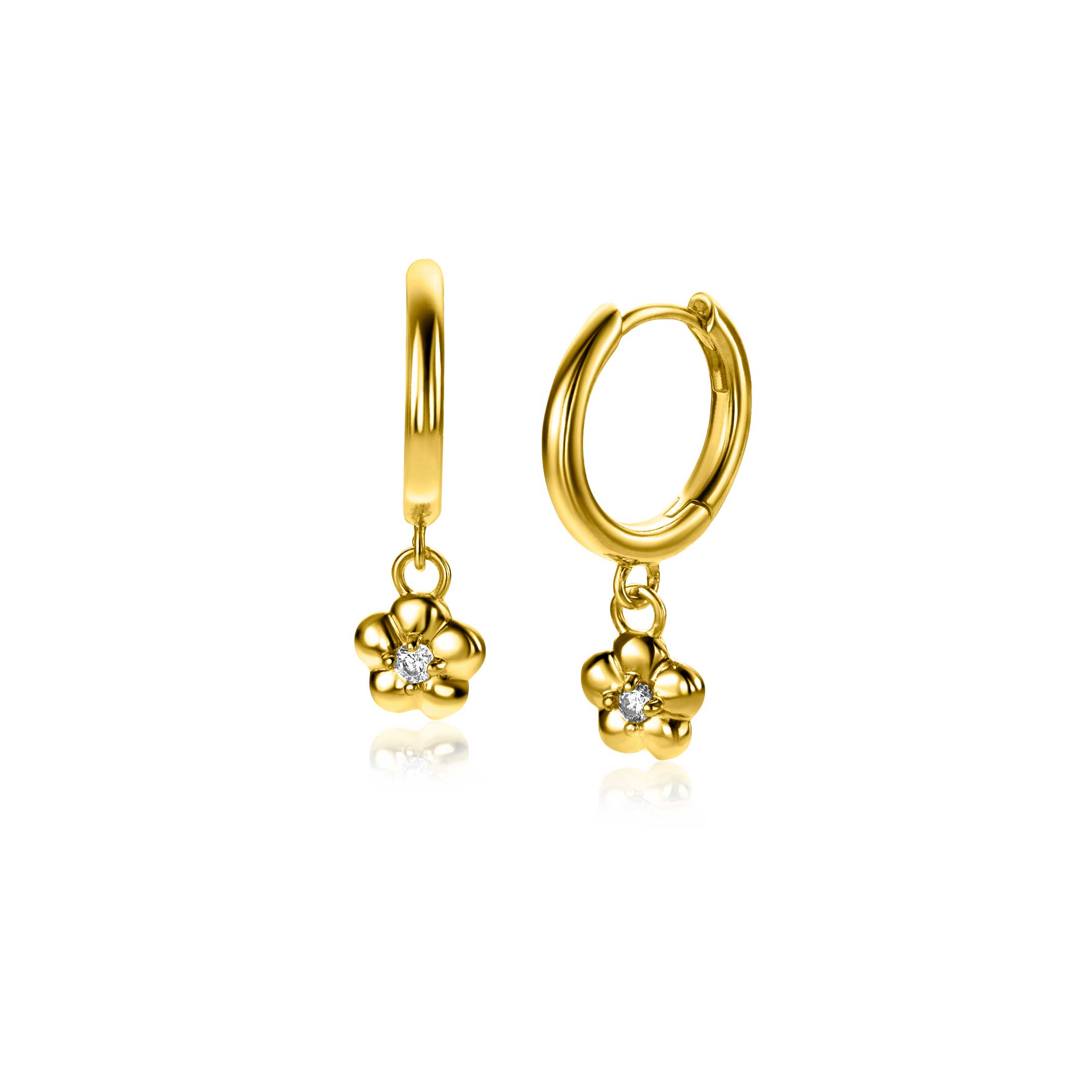 ZINZI gold plated zilveren oorringen 14mm met bungelende bloemetjes bezet met witte zirconia. Met luxe en gemakkelijke klapsluiting. Maak je look compleet met de bijpassende hanger! Vervaardigd van eerste gehalte zilver (925) en extra geel verguld.