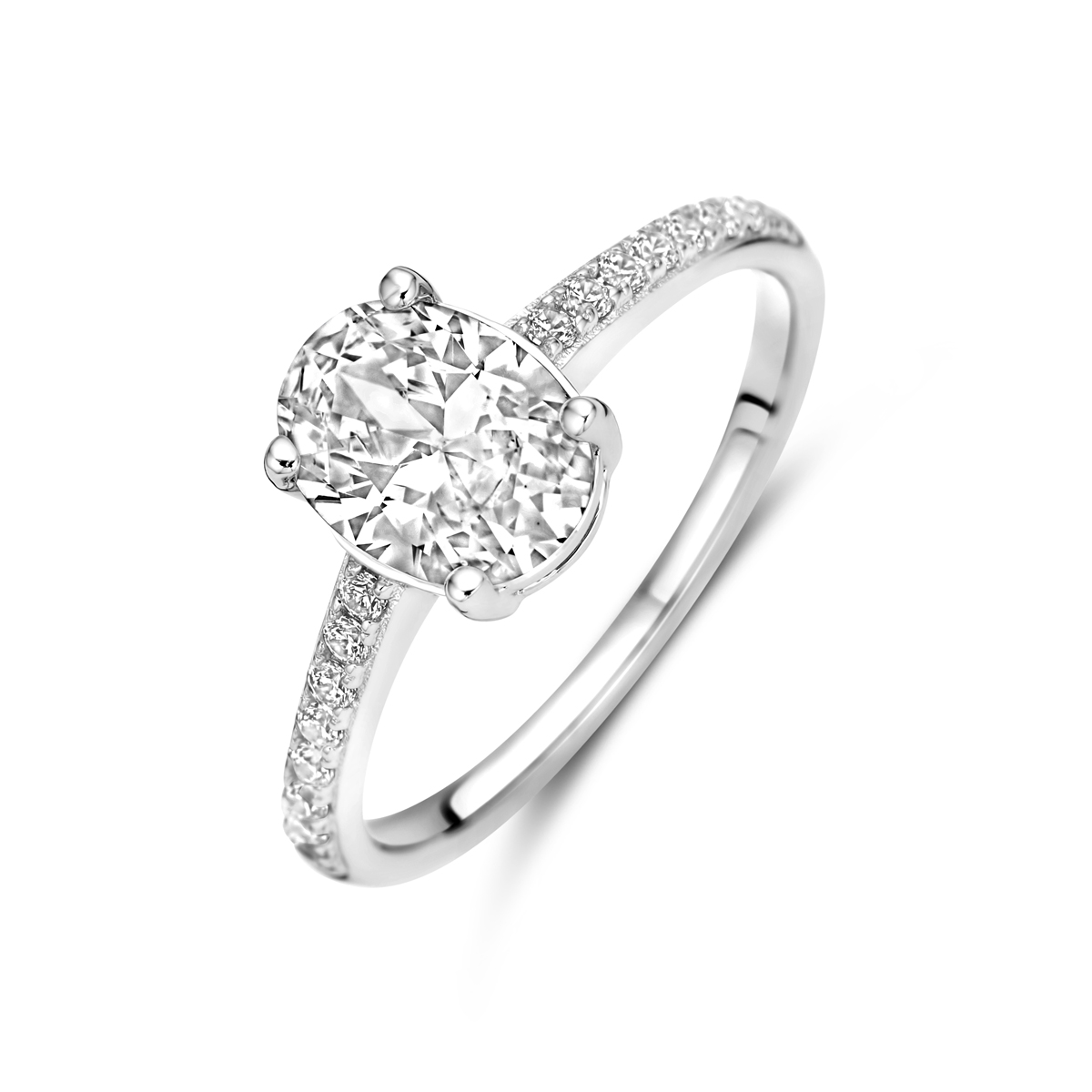 Gerhodineerd 925 zilveren ring uitgevoerd met zirkonia.