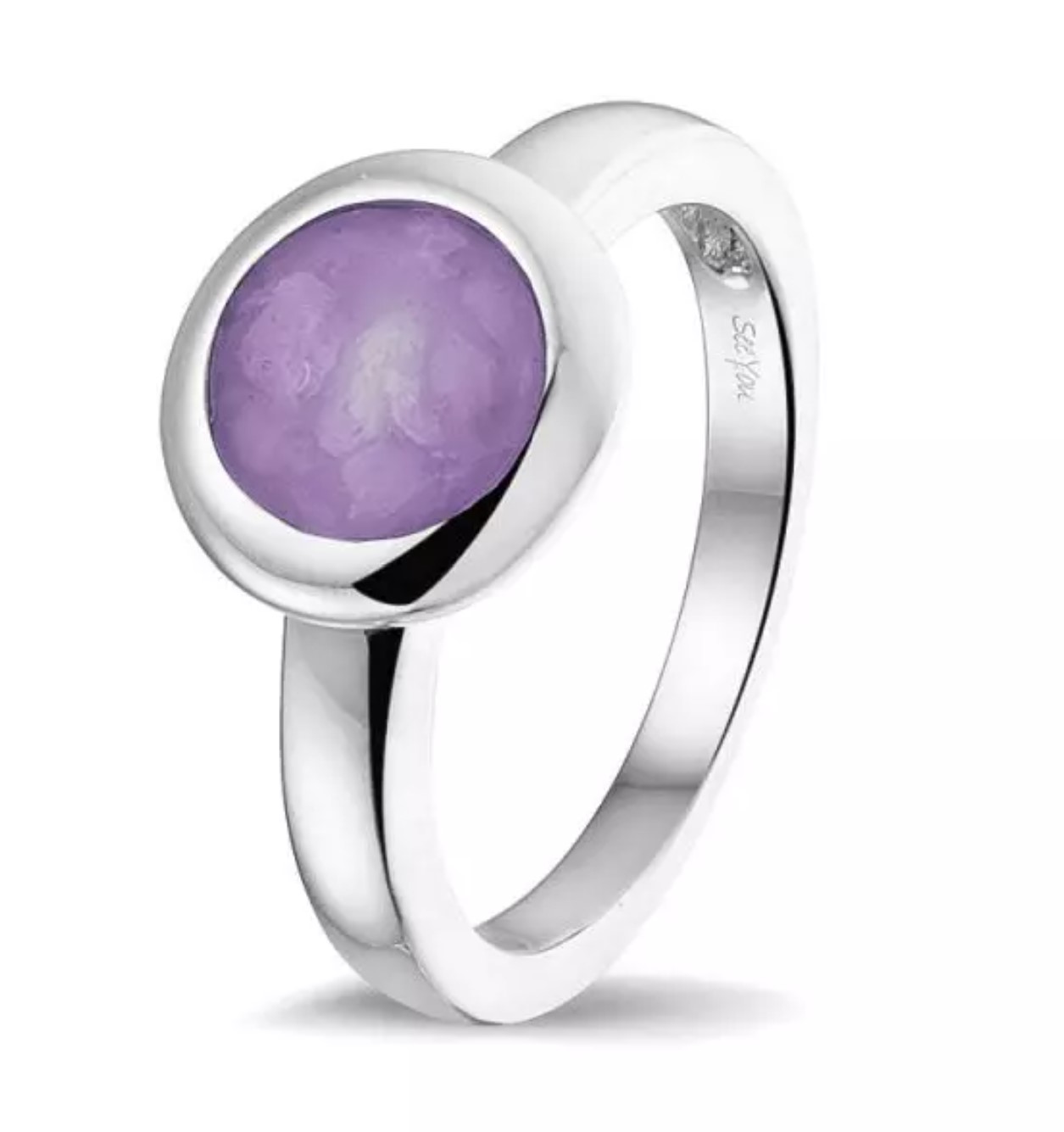 ROUND HEAD POLISHED RING
Verkrijgbaar in zilver of goud. Vanaf 165 Euro