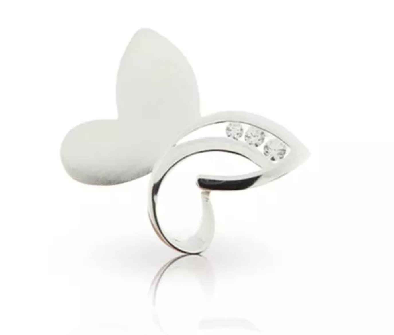 MATT/ POLISHED BUTTERFLY PENDANT SMALL
Verkrijgbaar in zilver of goud. Vanaf 129 euro