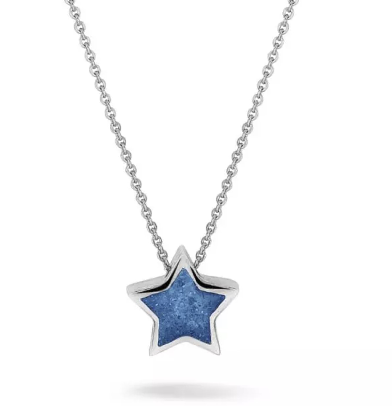 MINI STAR NECKLACE
Verkrijgbaar in zilver of goud. Vanaf 129 Euro