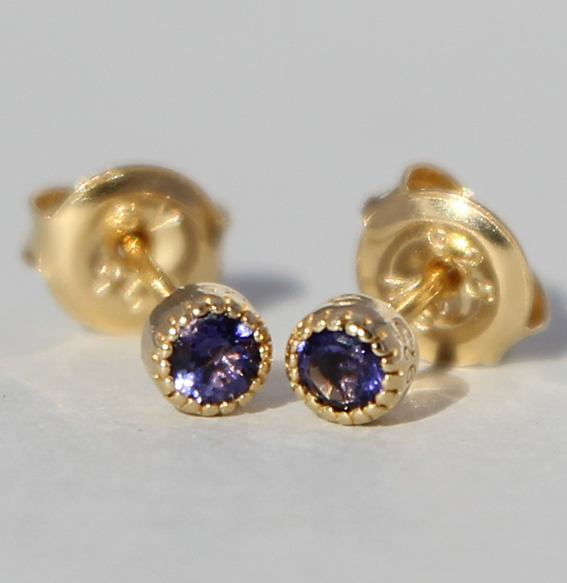 Zilver vergulde oorstekers met Iolith 3 mm