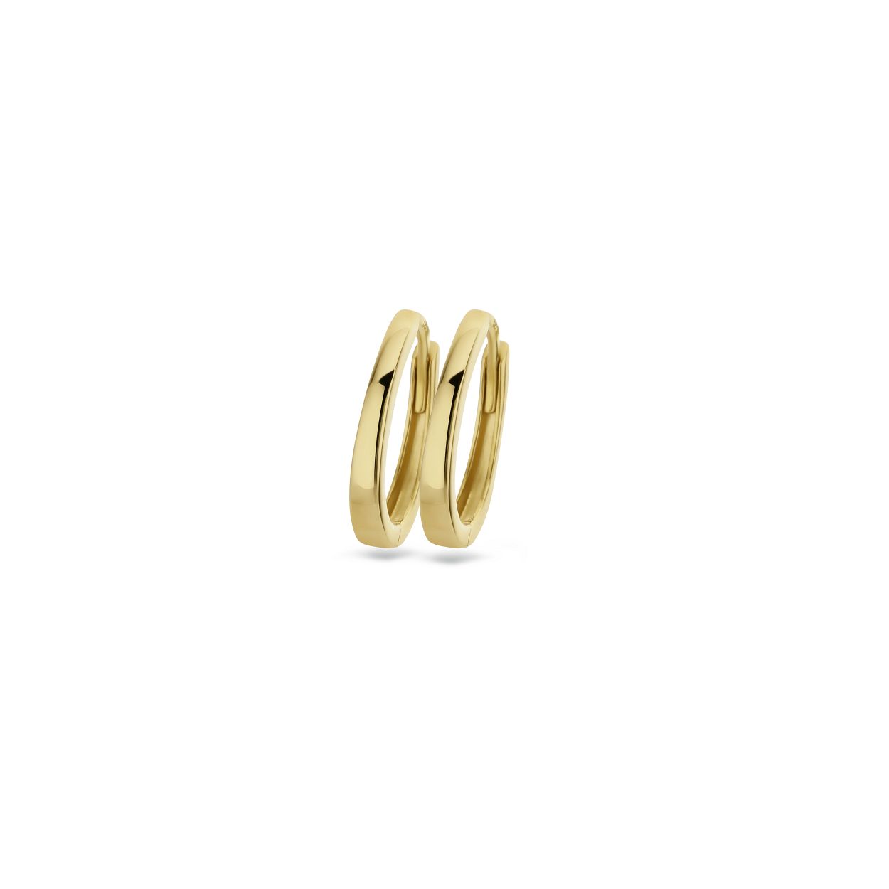 Deze eenvoudige, gladde, ovaalvormige 14k geelgouden oorringen zijn het summum van klassieke stijl. Ze hebben een lengte van 16,6 mm en zijn mooi te combineren met andere (oor)sieraden uit onze collectie.