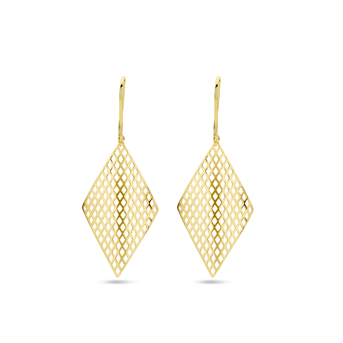 14k Geelgouden oorhangers in de vorm van een ruit. De oorhangers hebben een totale hoogte van 46mm.&nbsp;