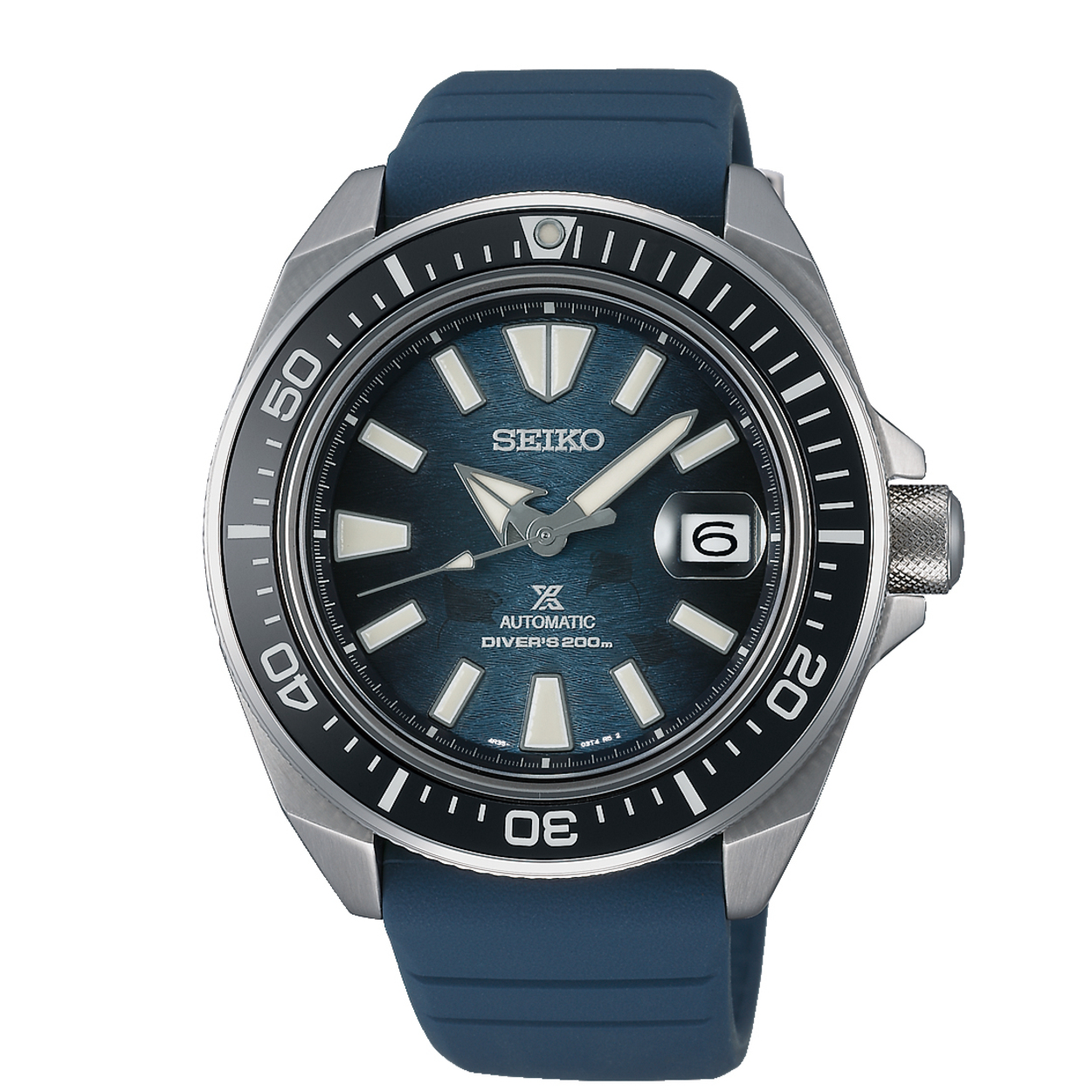Dit herenhorloge is van het merk Seiko. Het is een analoog horloge gemaakt van siliconen. De diameter van de kast is 43.8 mm en de kast is 13.1 mm dik.
De verdere specificaties van het horloge zijn als volgt:
Glassoort: saffier glas
Bandbreedte: 20
Kastmateriaal: staal
Waterdichtheid: 20 ATM
Techniek: automaat