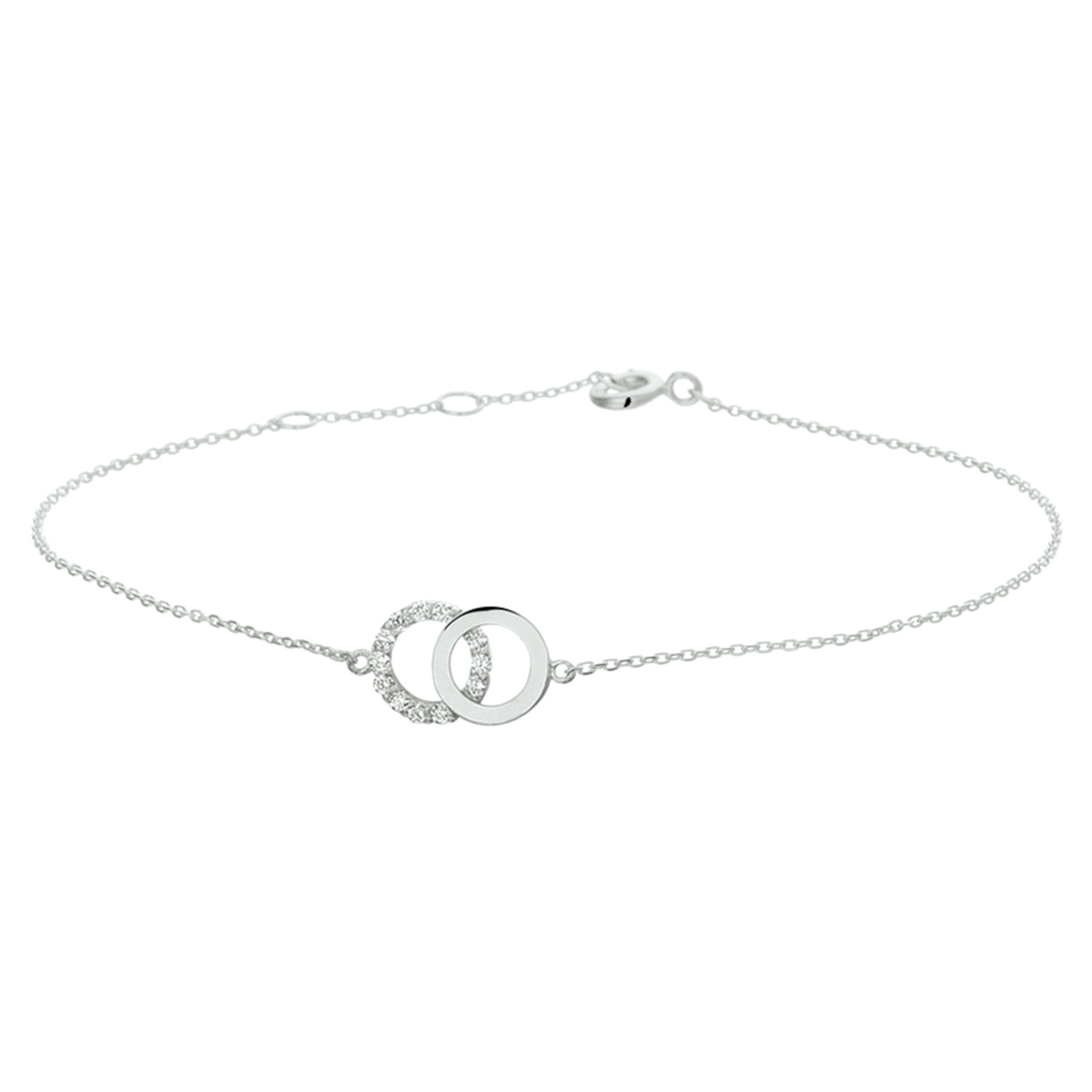 Schitterende witgouden anker armband uitgevoerd met een chique rijzetting van zirkonia. Met draaglengtes van 16.5 - 17.5 en 18.5 cm.De anker schakel heeft een breedte van 0.8mm en de rondjes hebben een afmeting van 7.5 x 11mm. Tip: Deze armband is perfect te combineren met bijpassende sieraden uit onze collectie neem eens een kijkje!
