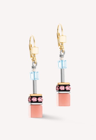 Van hand tot oor: fijne handgemaakte oorsieraden uit de GeoCUBE® collectie.