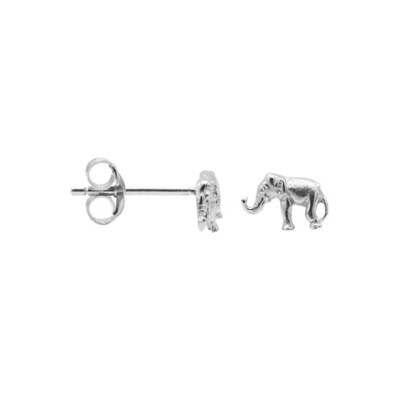 Deze prachtige Karma Symbols Olifant oorstekers zijn gemaakt van hoogwaardig materiaal en hebben een uniek en betekenisvol ontwerp. De oorbellen zijn subtiel en elegant, perfect voor dagelijks gebruik of speciale gelegenheden. Een must-have voor elke sieradencollectie!