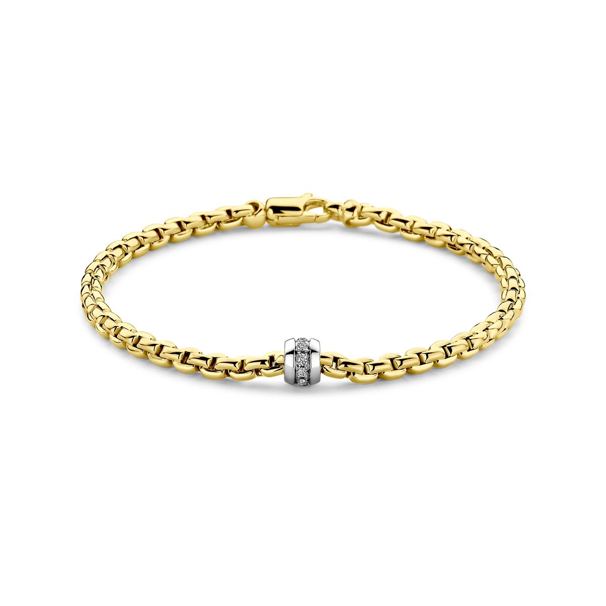 14k Geelgouden armband uitgevoerd met diamant. De armband heeft een draaglengte van 19cm en een schakelbreedte van 3.5mm. De totale diamantgewicht is 0.12ct.
