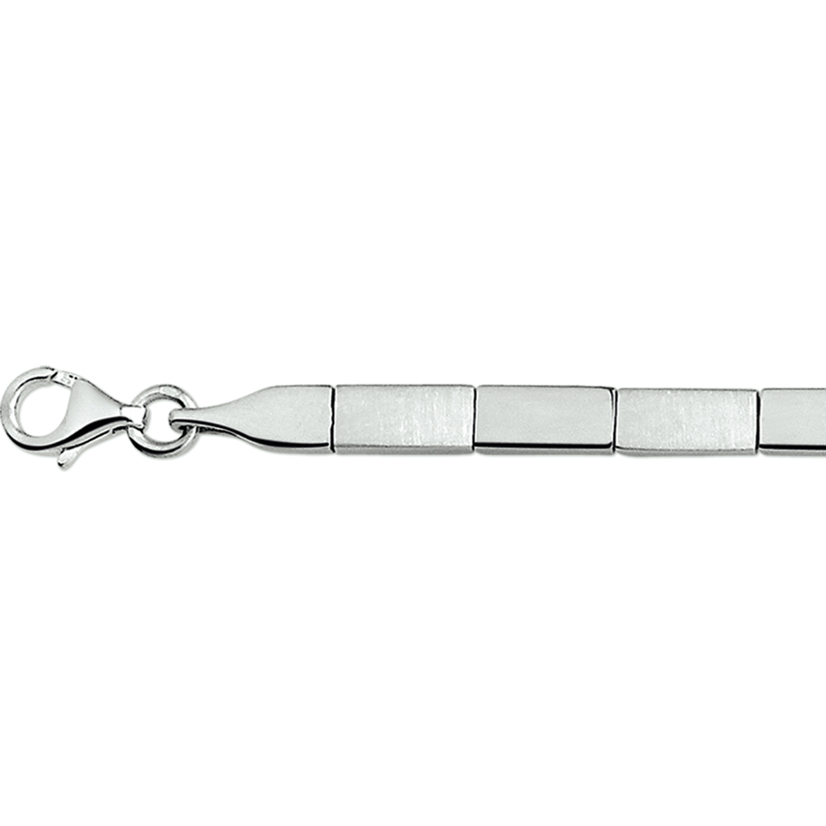 Gerhodineerd zilveren armband met een poli/matte afwerking.
Breedte: 4.5 mm Lengte: 19 mm 13.10450