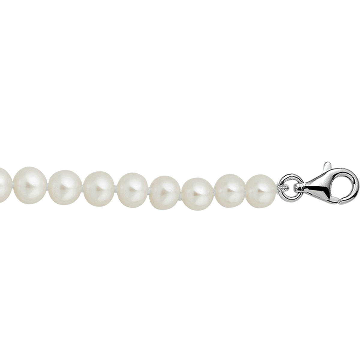 Beschrijving: Stijliconen als Audrey Hepburn en Coco Chanel bewezen het ons al: een little black dress en tijdloze parels horen in de garderobe van iedere vrouw! Details: Gerhodineerd zilveren armband met zoetwaterparels. De lengte van de armband bedraagt 18cm met 3cm extensie. De parelgrootte is 5.5mm. 
Verpakt per: 1
Doelgroep: dames
Breedte: 5.5 mm
Kortste lengte: 18 cm
Langste lengte: 21 cm