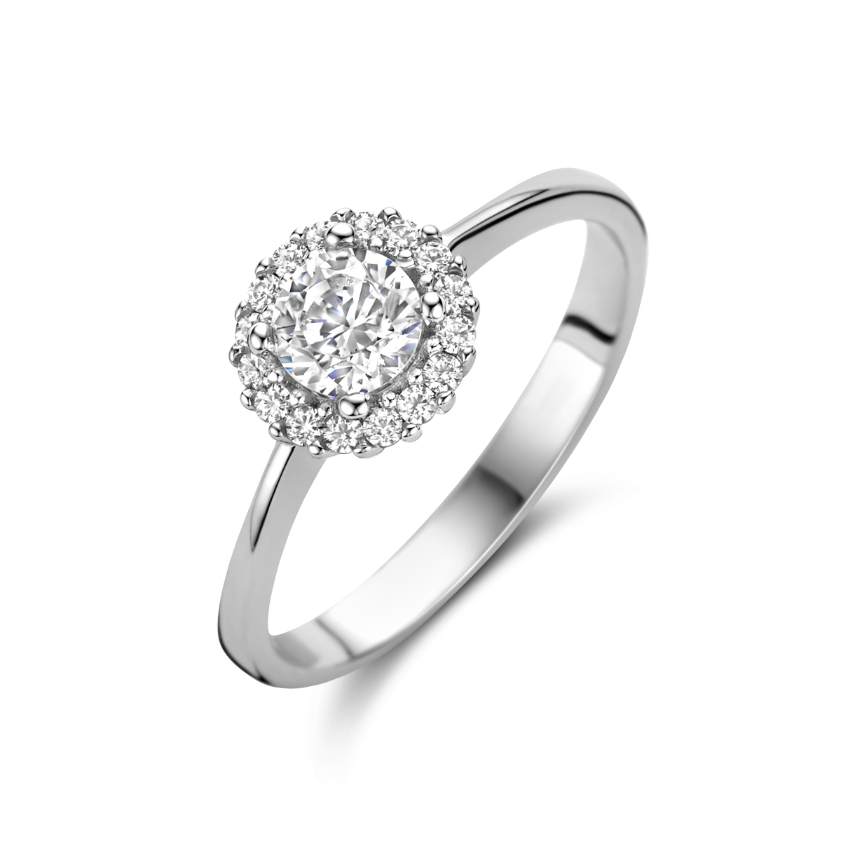 Deze prachtige ring heeft een halo van zirkonia stenen die de centrale steen accentueren en een stralende look geven. Perfect voor speciale gelegenheden of gewoon als pronkstuk voor elke dag. Draag deze ring alleen of combineer hem met andere ringen voor een trendy layered look. De beste manier om deze ring te dragen is om hem te combineren met bijpassende zirkonia sieraden voor een complete look. Geniet van de glans en de elegantie van deze schitterende ring.